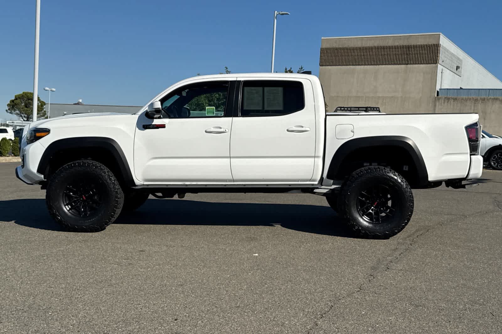Used 2021 Toyota Tacoma TRD Pro AWD/4WD image 9