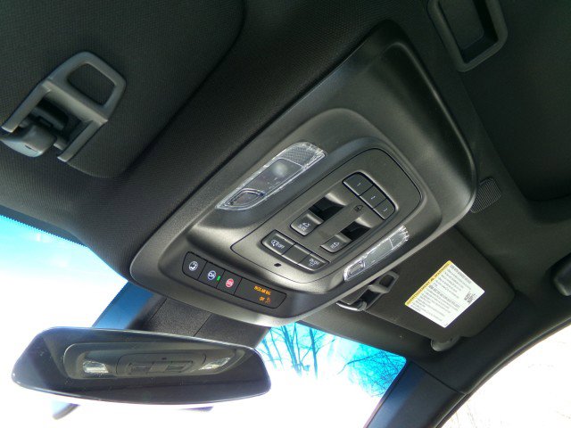 Used 2020 Cadillac CT4 Premium Luxury image 25