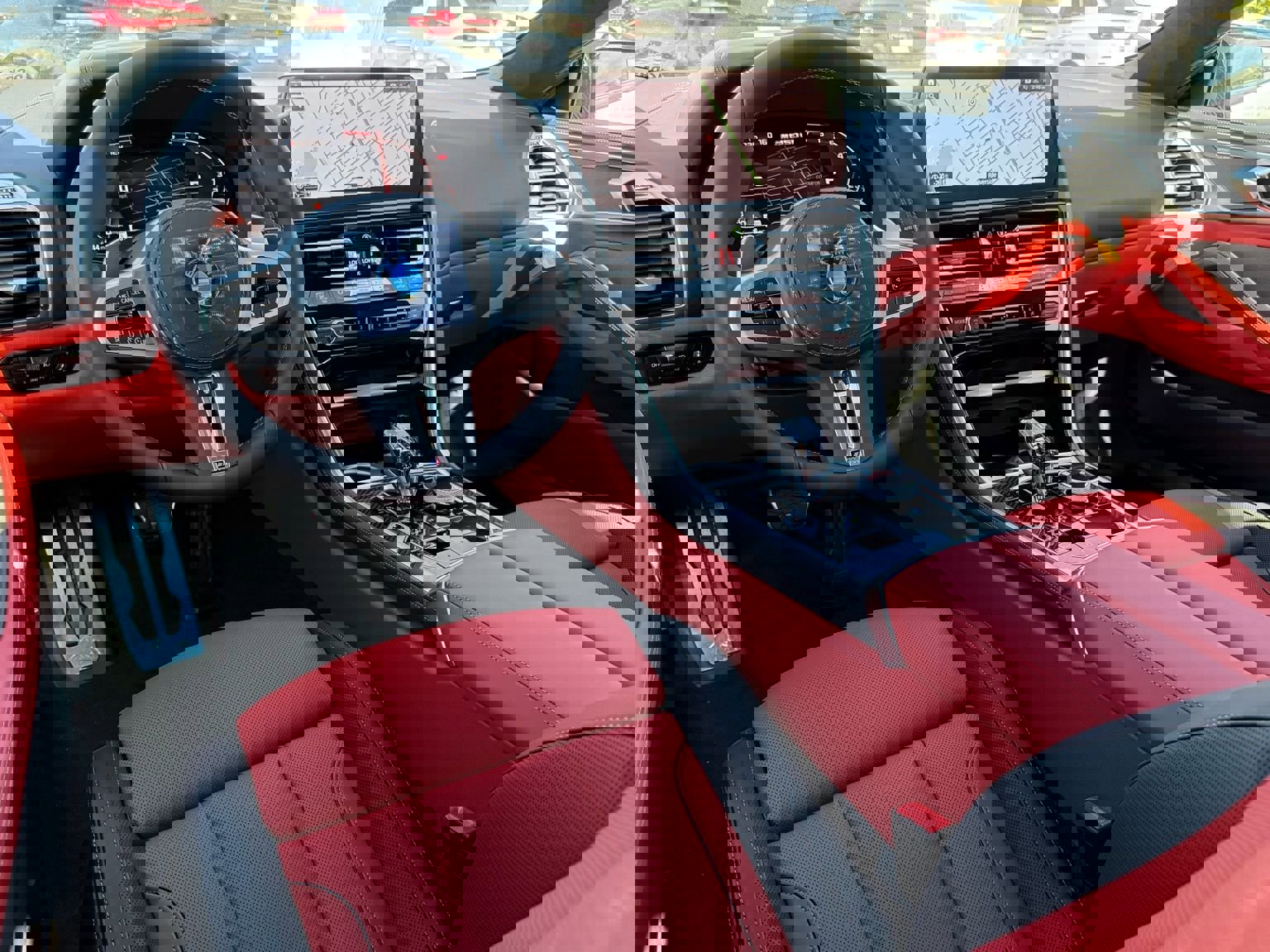 New 2026 BMW M850i xDrive w/ M Carbon Exterior Package image 28