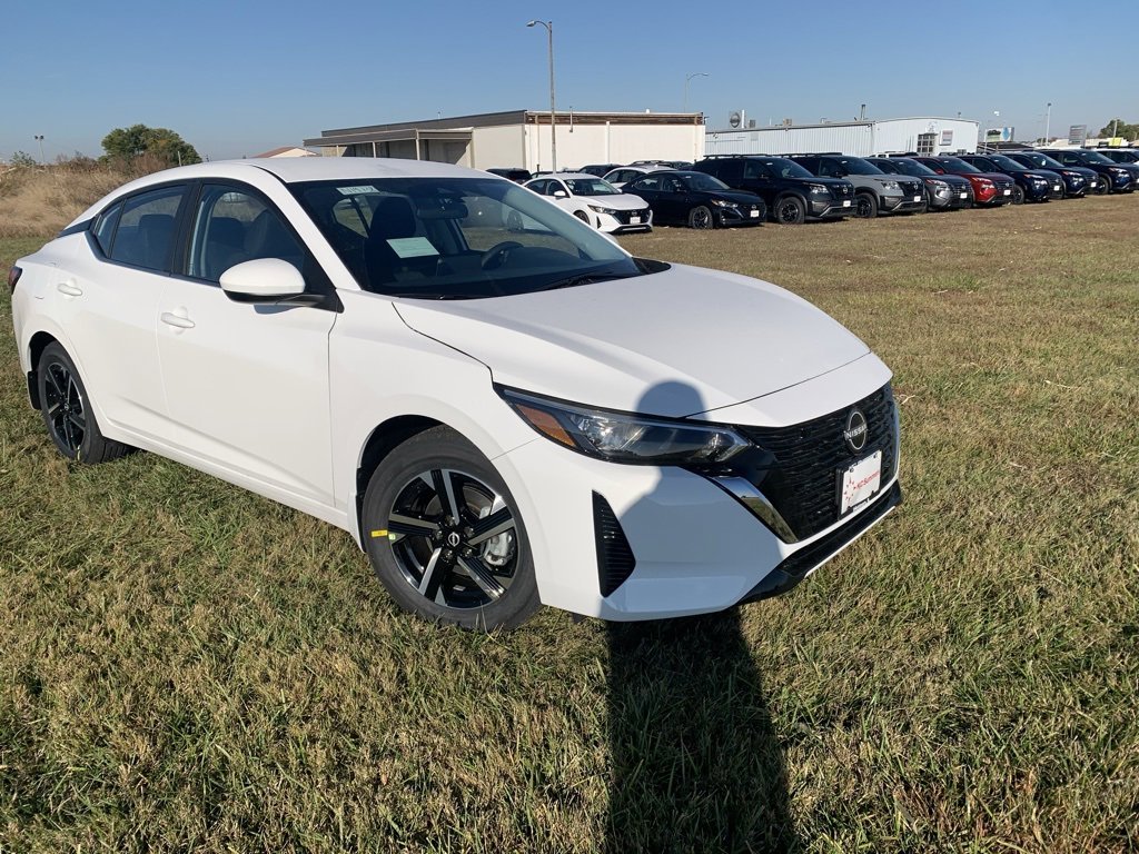 New 2025 Nissan Sentra SV w/ All-Weather Package image 3