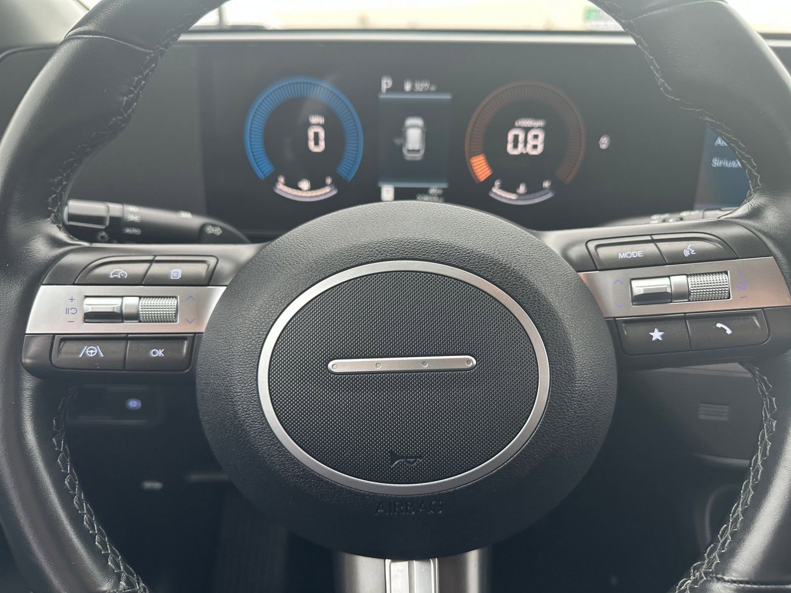 Used 2025 Hyundai Kona SEL image 28