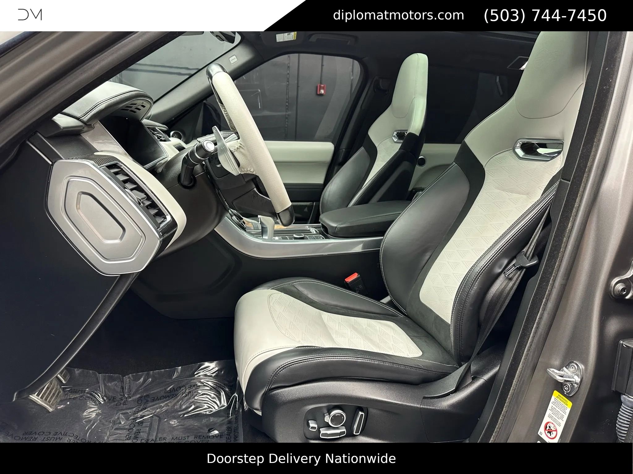 Used 2020 Land Rover Range Rover Sport SVR image 18