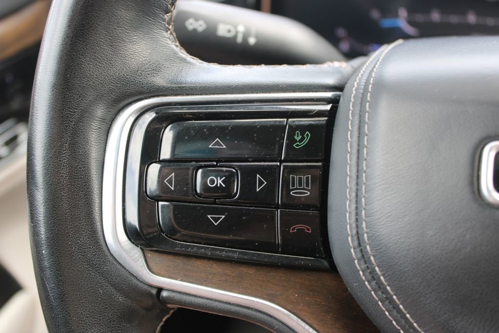 Used 2023 Jeep Grand Wagoneer Series II w/ Flexible Seating Group image 39