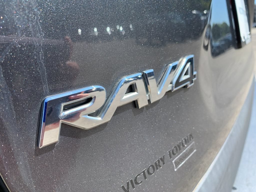 Used 2021 Toyota RAV4 XLE Premium AWD/4WD image 35