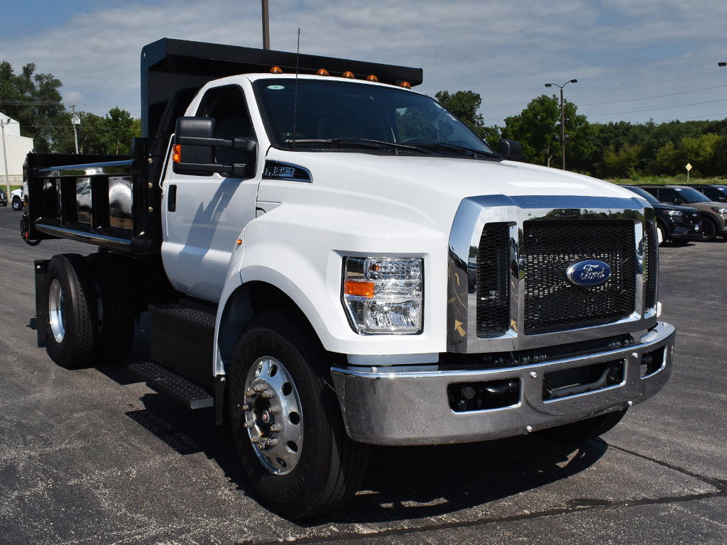 New 2027 Ford F650 2WD Regular Cab Super Duty image 11