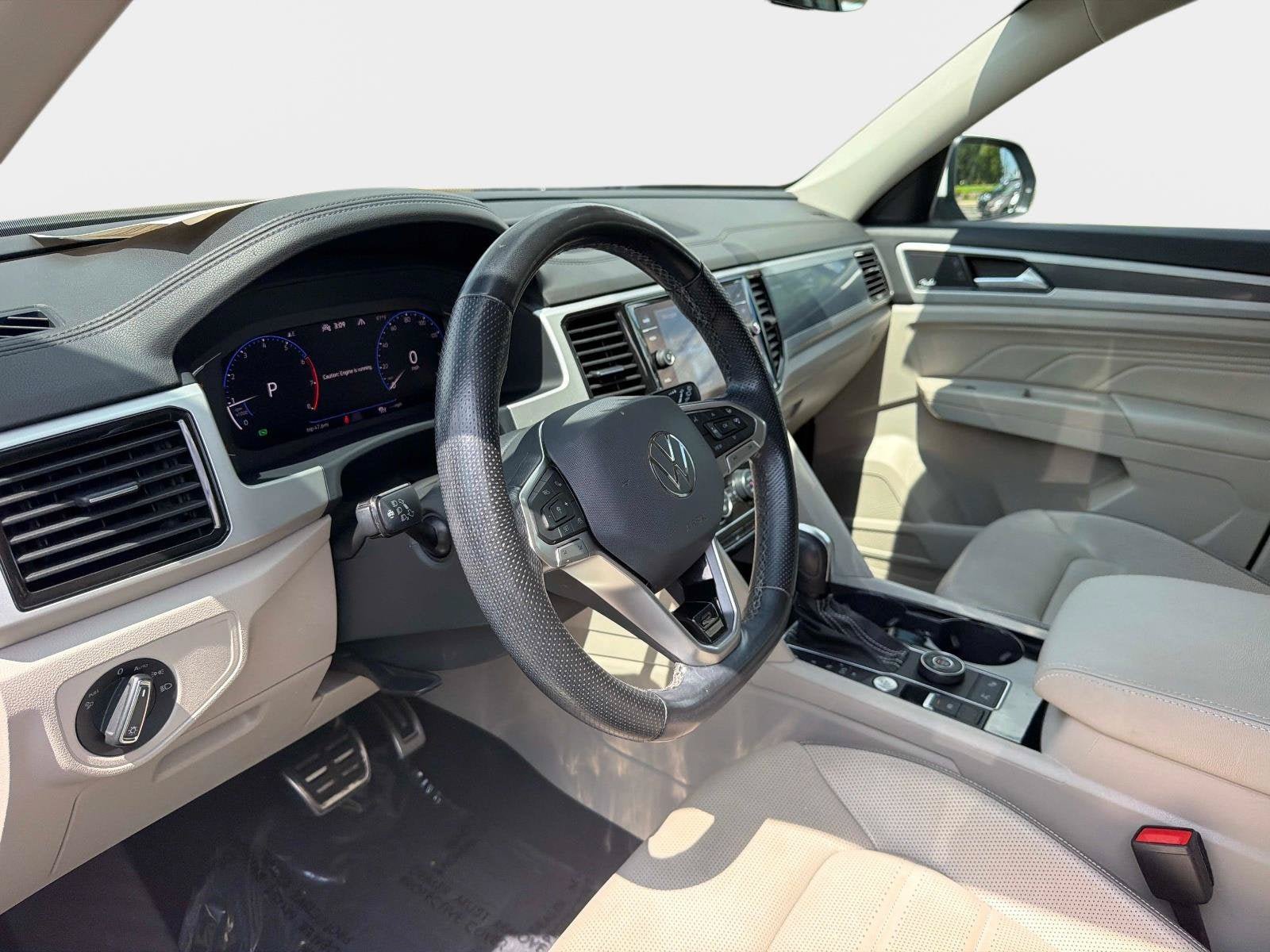 Used 2021 Volkswagen Atlas SEL Premium AWD/4WD image 23
