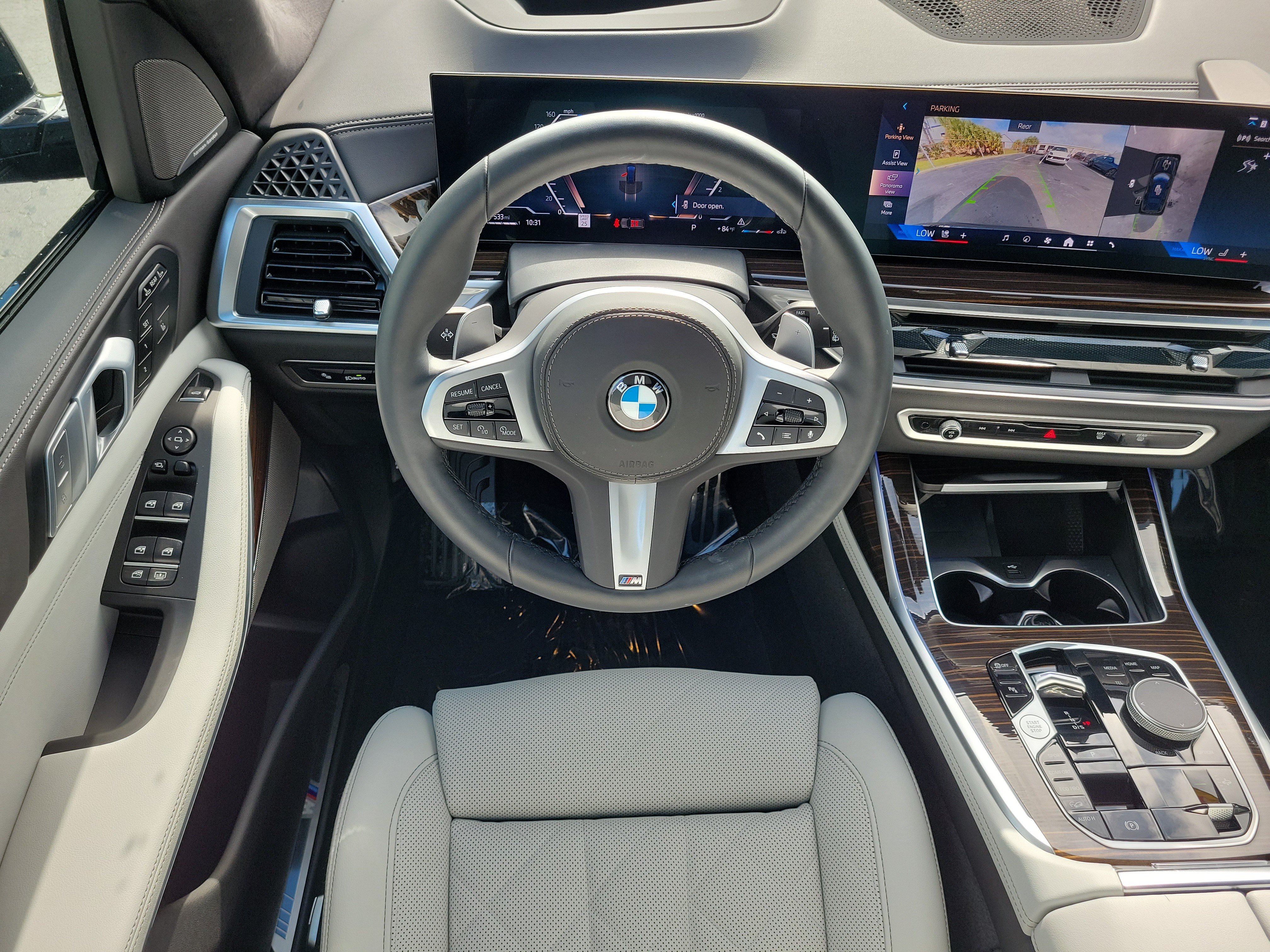 Used 2027 BMW X7 xDrive40i w/ M Sport Package AWD/4WD image 14