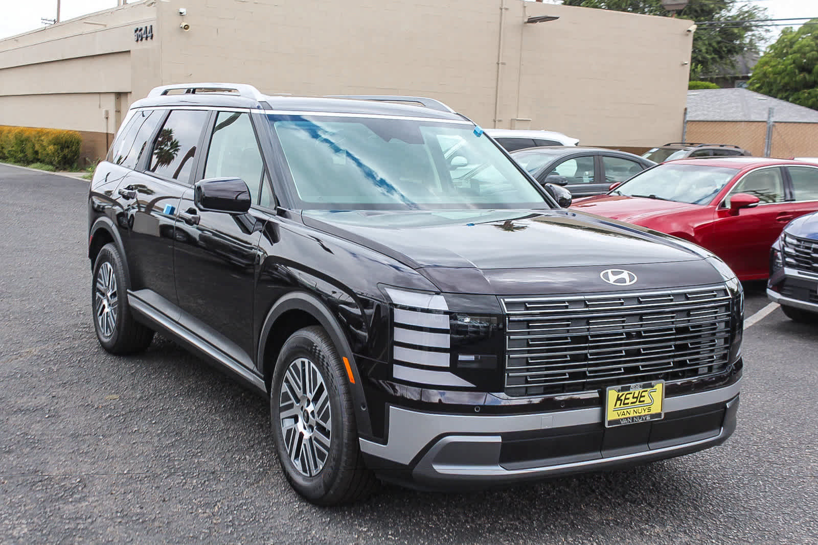 New 2026 Hyundai Palisade SEL Premium FWD image 3
