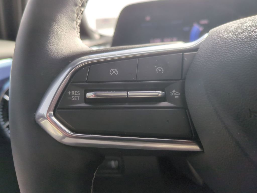 Used 2025 Chevrolet Equinox EV LT image 14