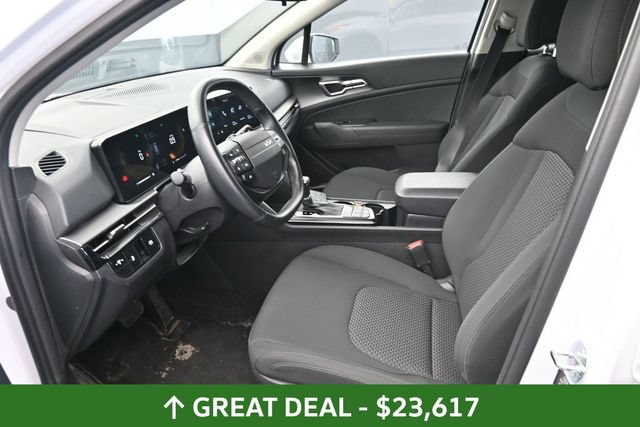 Used 2026 Kia Sportage LX FWD image 15