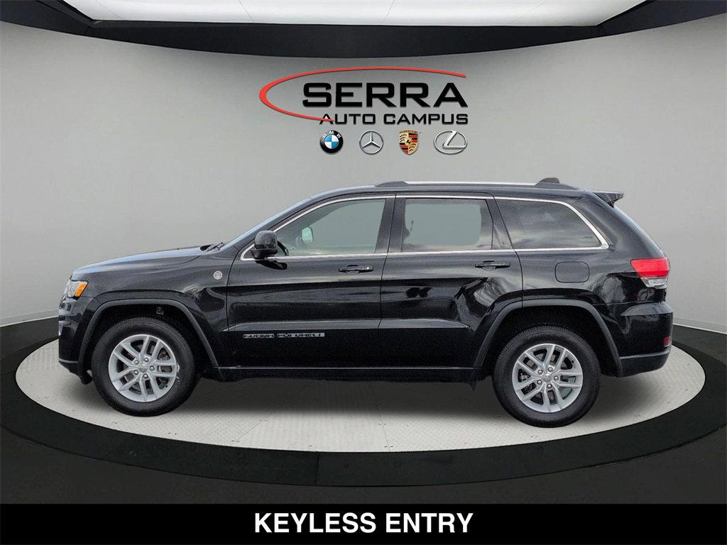 Used 2017 Jeep Grand Cherokee Laredo w/ Quick Order Package 23E image 16