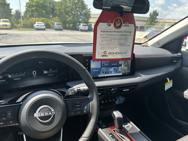 New 2025 Nissan Kicks SR w/ SR Premium Package image 12