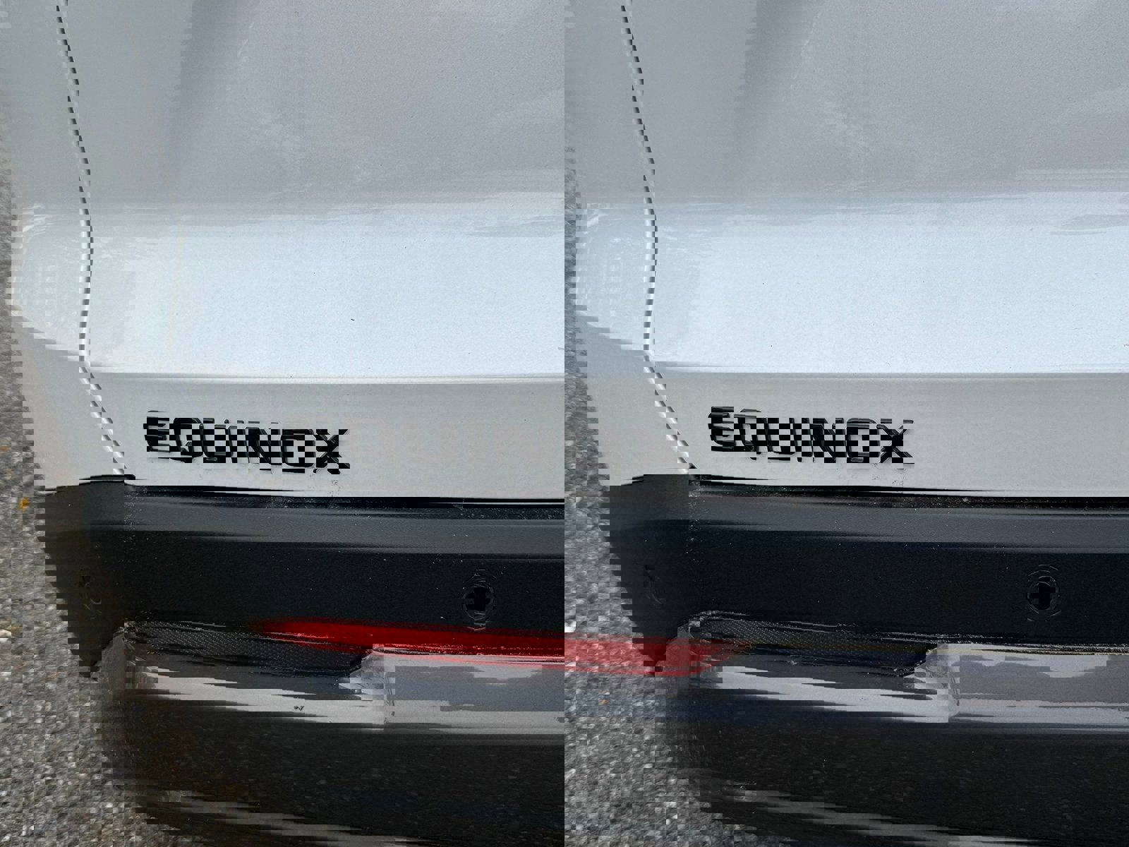 New 2025 Chevrolet Equinox ACTIV w/ Safety and Technology Package image 39