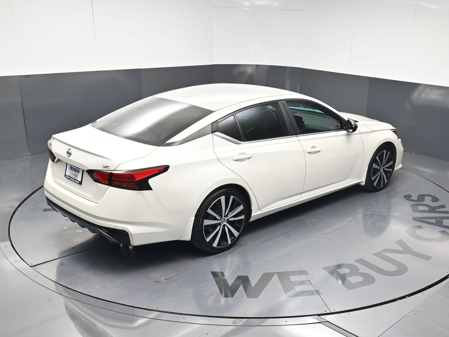 Used 2020 Nissan Altima 2.5 SR FWD image 34