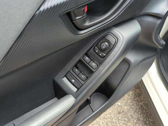 Used 2025 Subaru Crosstrek 2.5i Premium image 14