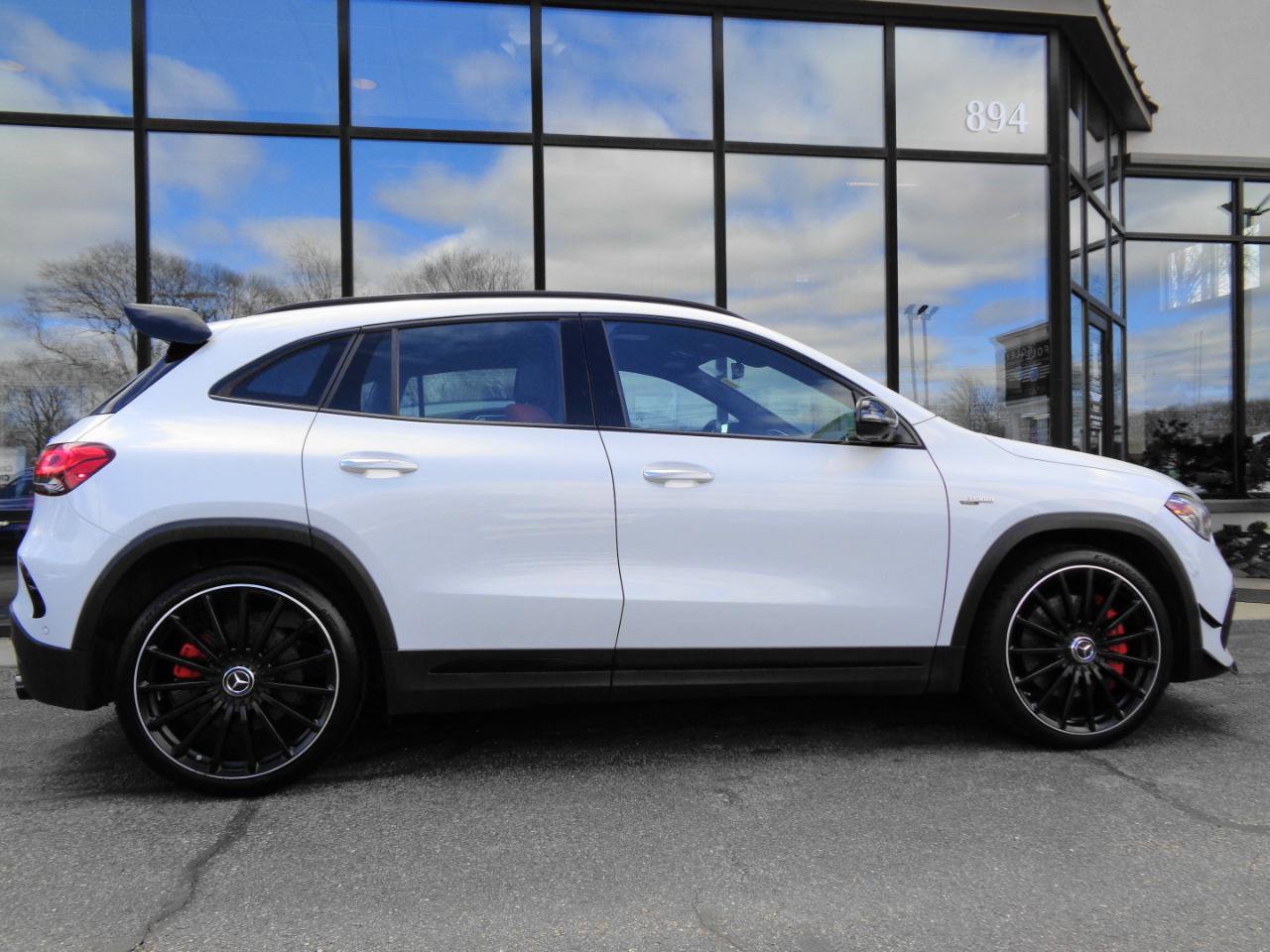 Used 2022 Mercedes-Benz GLA 45 AMG 4MATIC image 4