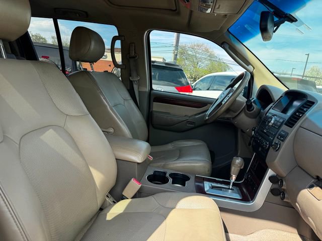 Used 2008 Nissan Pathfinder LE w/ Navigation Pkg AWD/4WD image 17