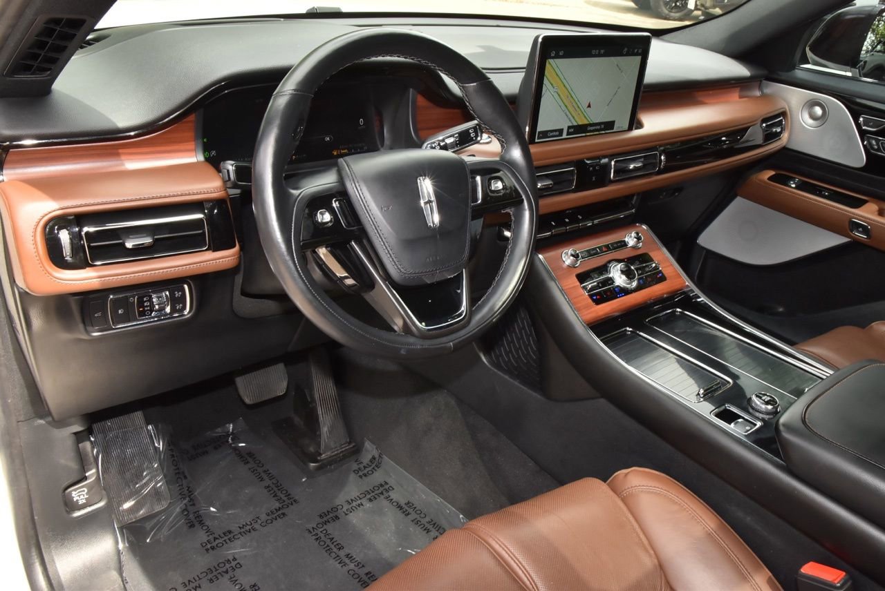Used 2022 Lincoln Aviator Reserve w/ Equipment Group 201A image 37