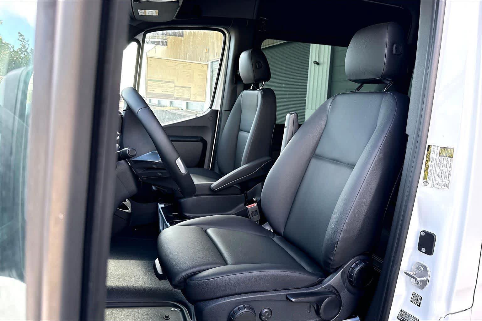 New 2026 Mercedes-Benz Sprinter 2500 image 19