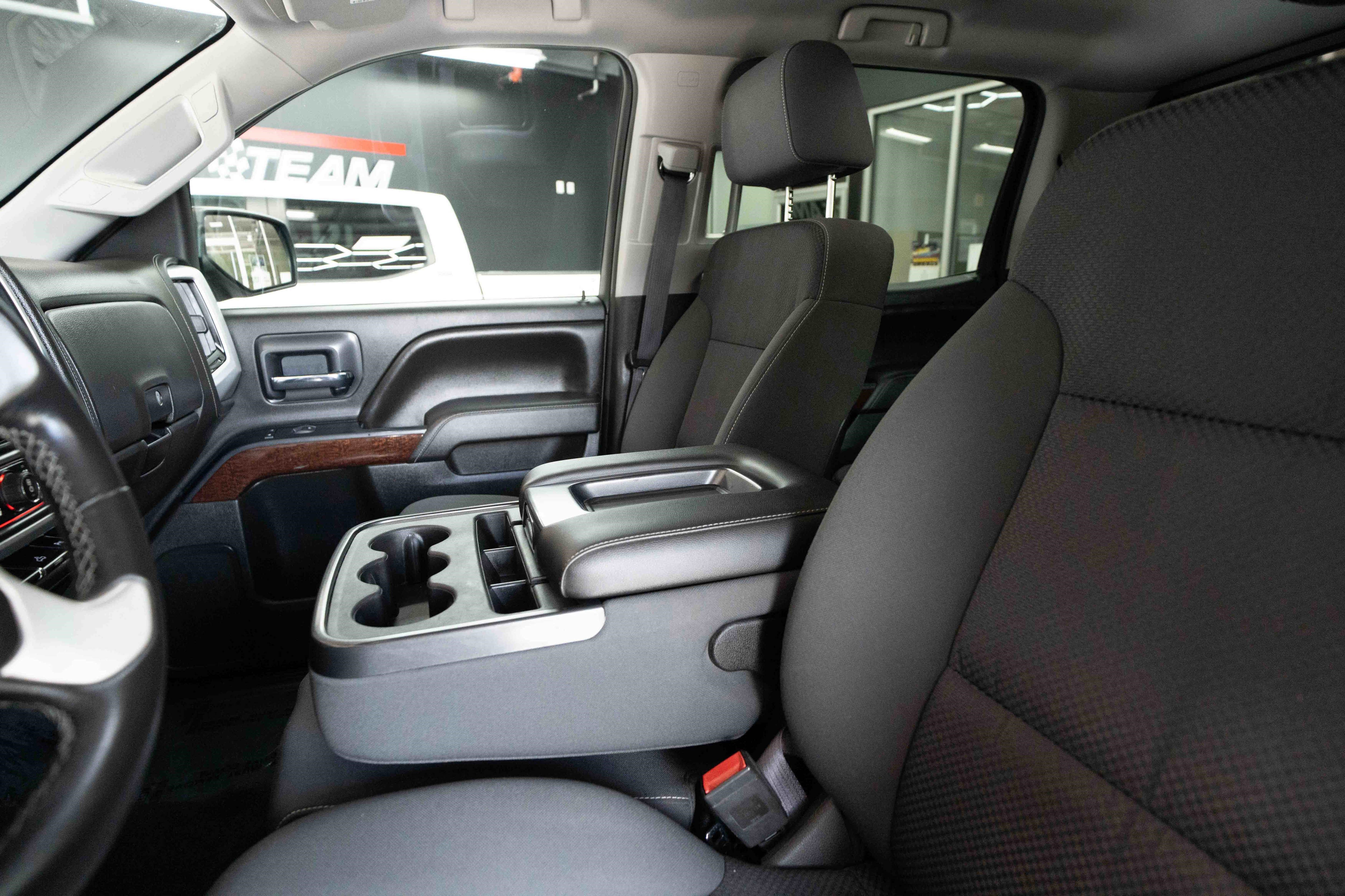 Used 2015 GMC Sierra 1500 SLE w/ SLE Value Package AWD/4WD image 10