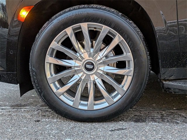 Certified 2023 Cadillac Escalade Premium Luxury w/ Performance Package image 28
