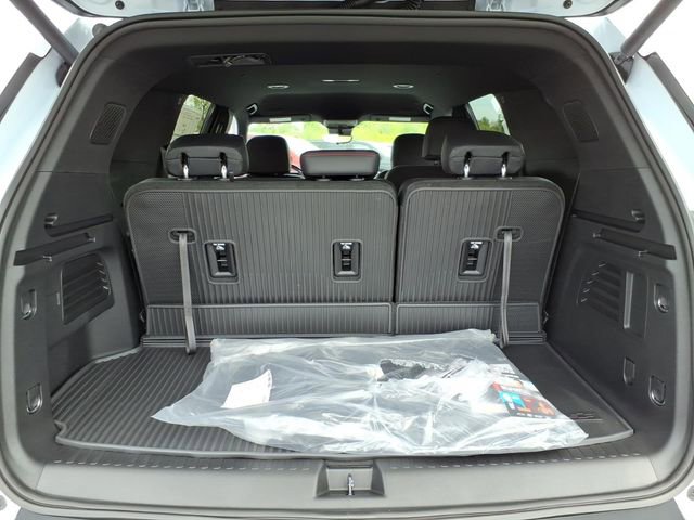 New 2026 Chevrolet Traverse Z71 w/ Enhanced Driving Package AWD/4WD image 11
