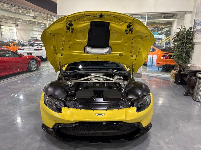 Used 2019 Aston Martin V8 Vantage Sports Plus & Tech collection image 15