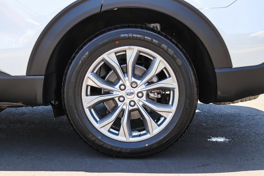 Used 2023 Ford Explorer XLT w/ Equipment Group 202A RWD image 13