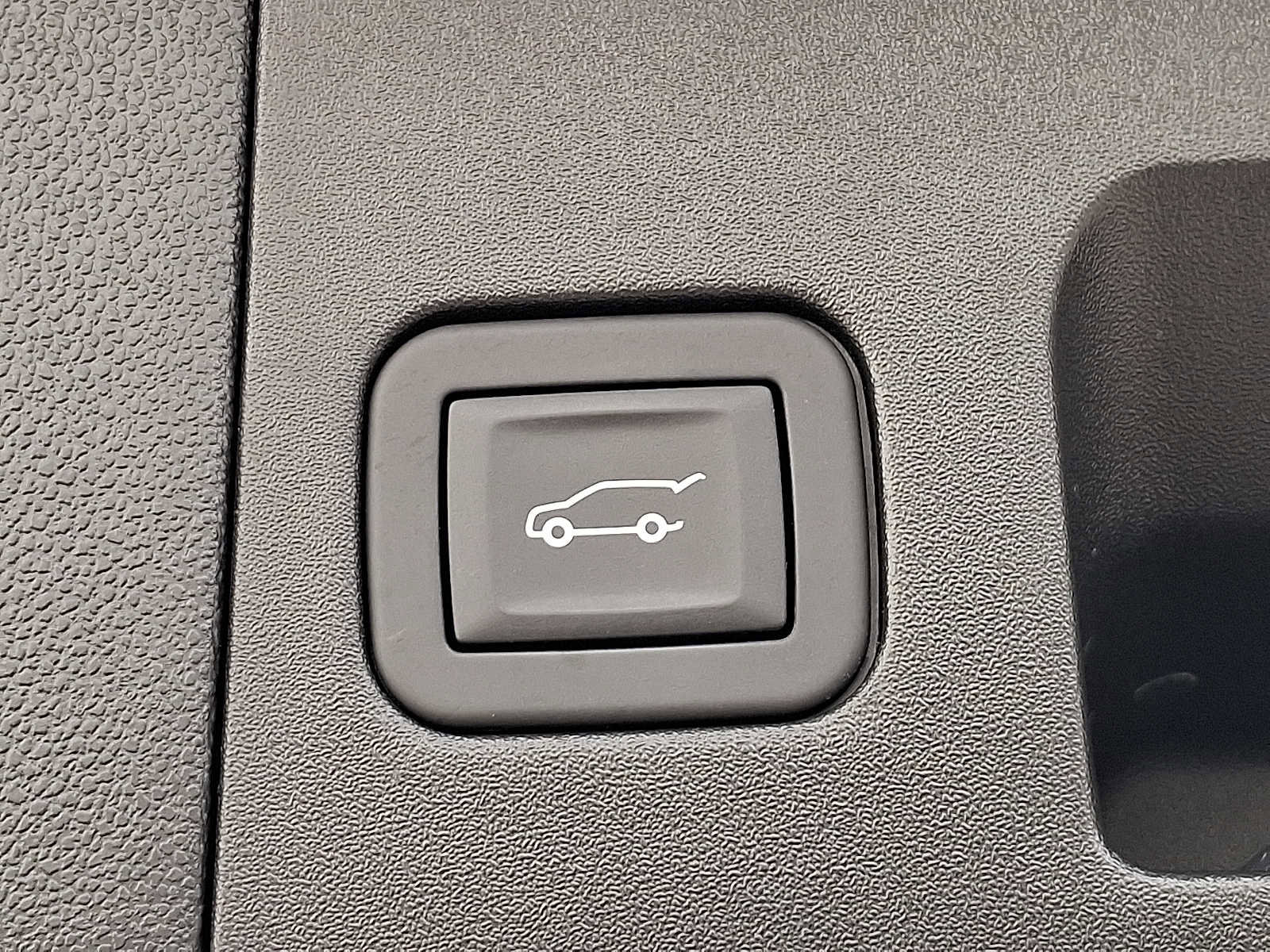 Used 2025 Cadillac XT5 Luxury image 29