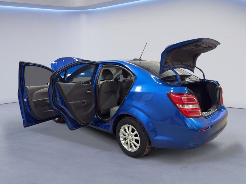 Used 2017 Chevrolet Sonic LT image 11