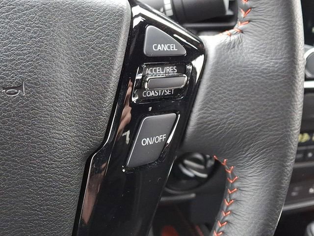 Used 2024 Nissan Frontier PRO-4X w/ Off-Road Protection Package image 21