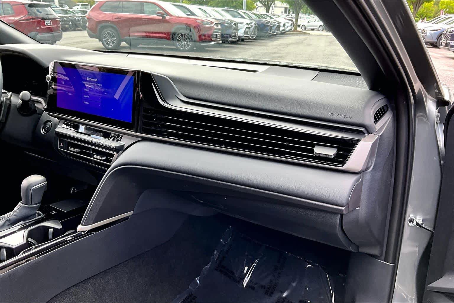Used 2026 Toyota Camry XSE AWD/4WD image 19