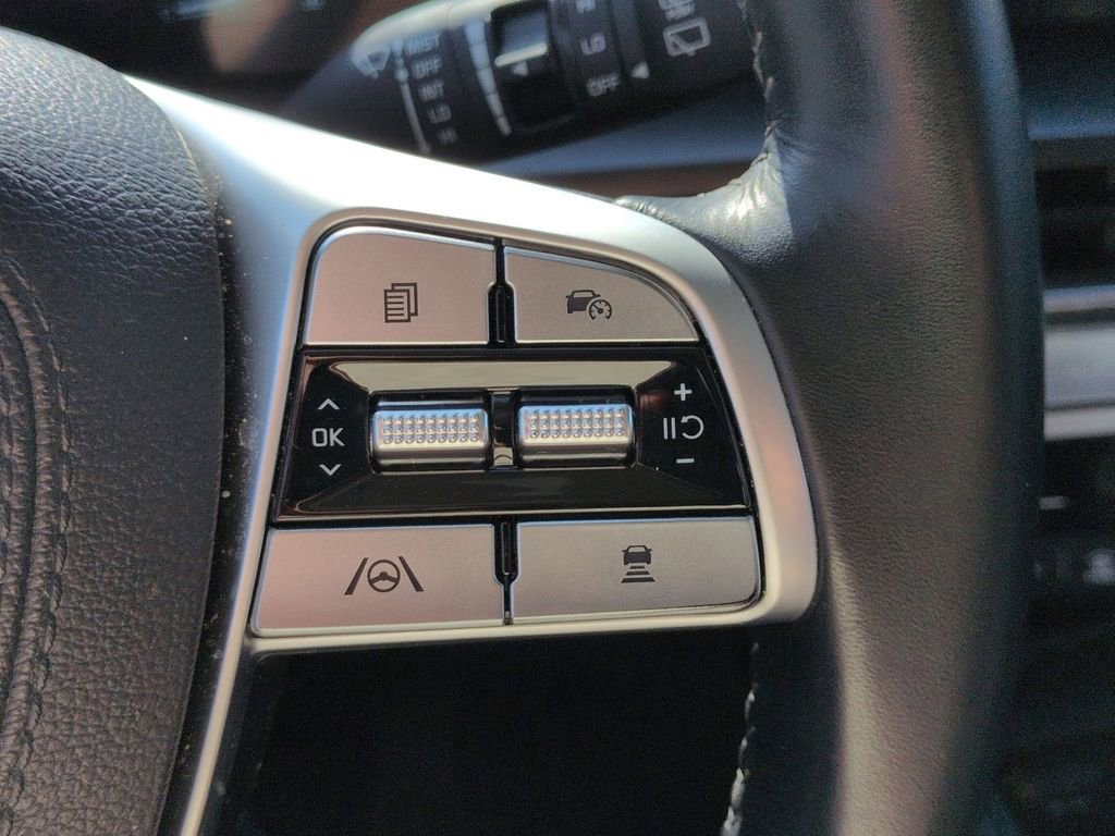 Used 2025 Kia Telluride S image 22