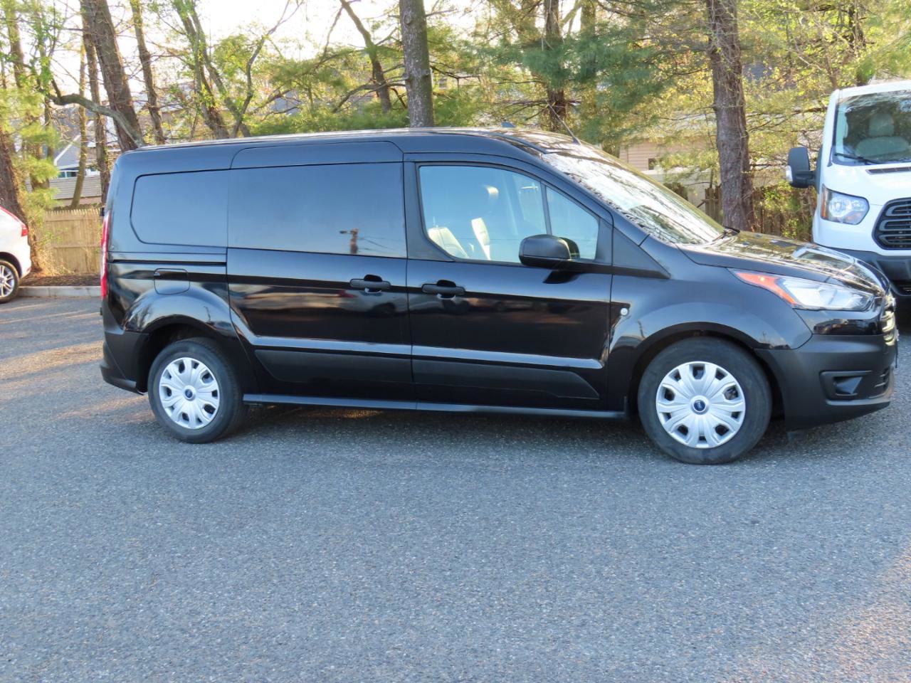 Used 2021 Ford Transit Connect XL image 3