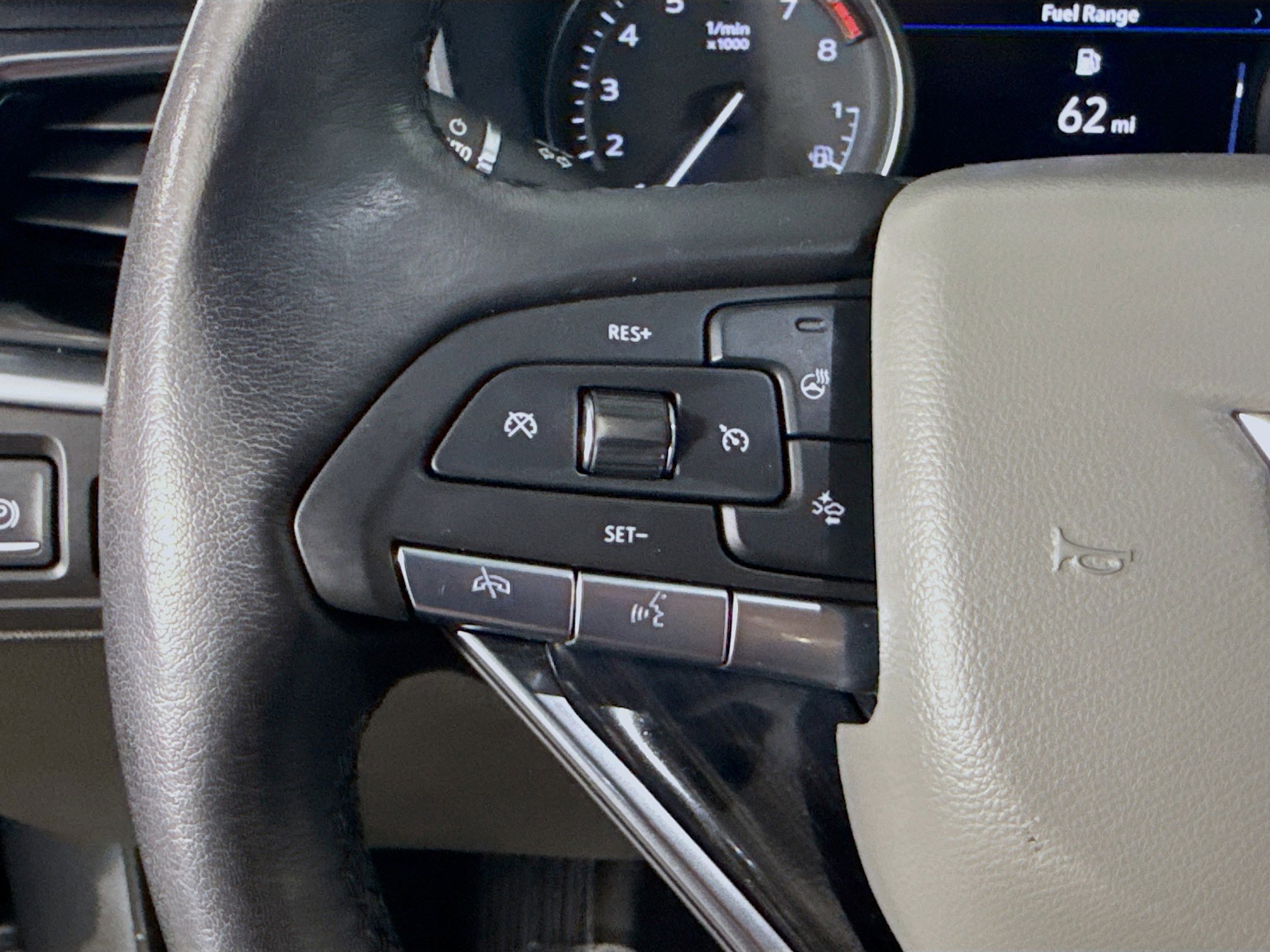 Used 2021 Cadillac XT6 Premium Luxury FWD image 14