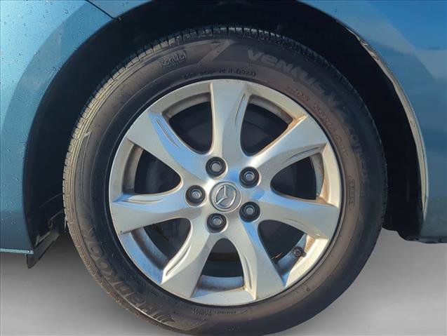 Used 2011 MAZDA MAZDA3 i Touring image 8