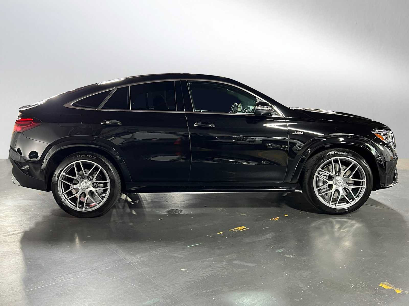 Used 2024 Mercedes-Benz GLE 53 AMG 4MATIC Coupe image 8