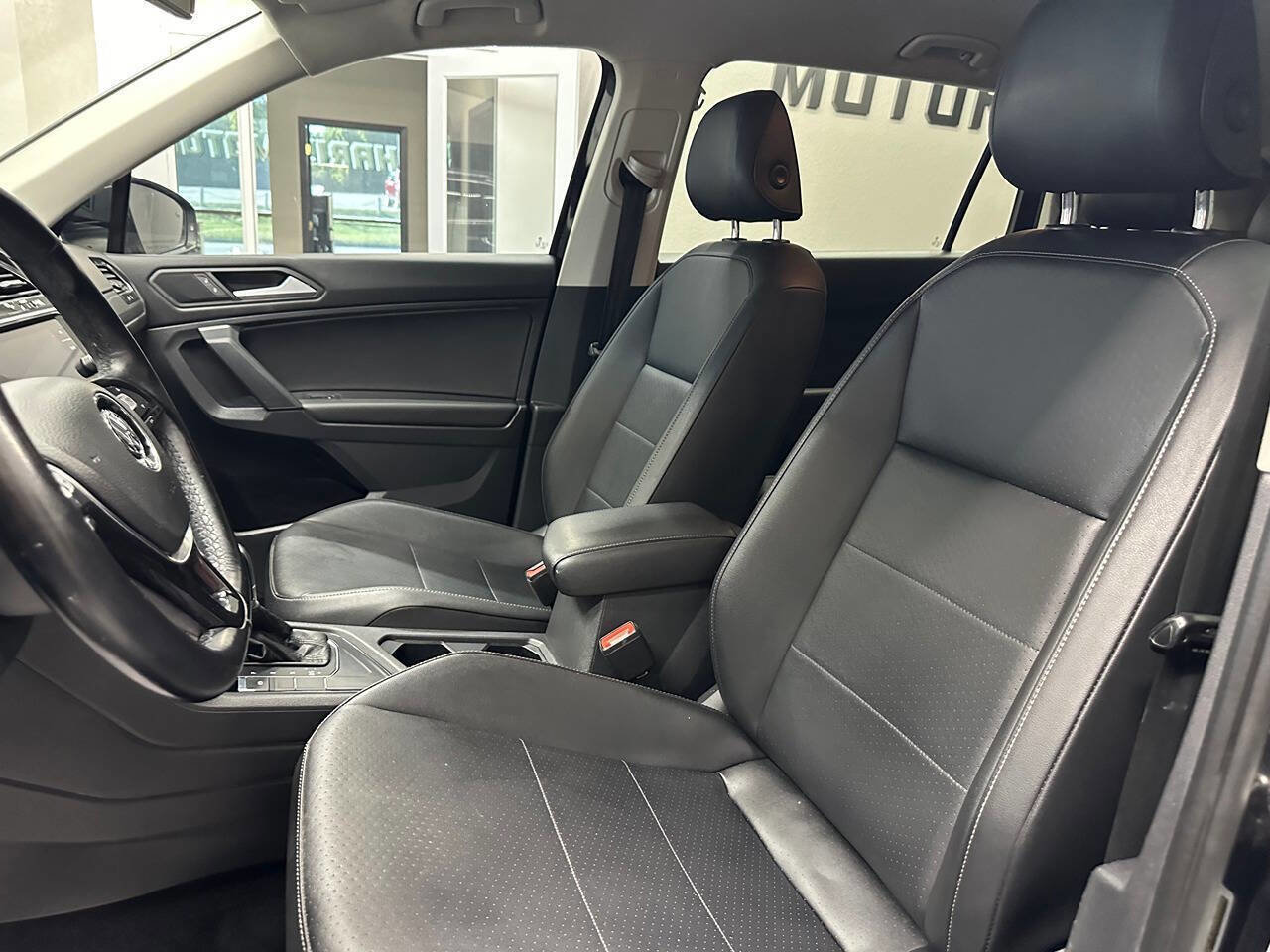 Used 2019 Volkswagen Tiguan SE image 14