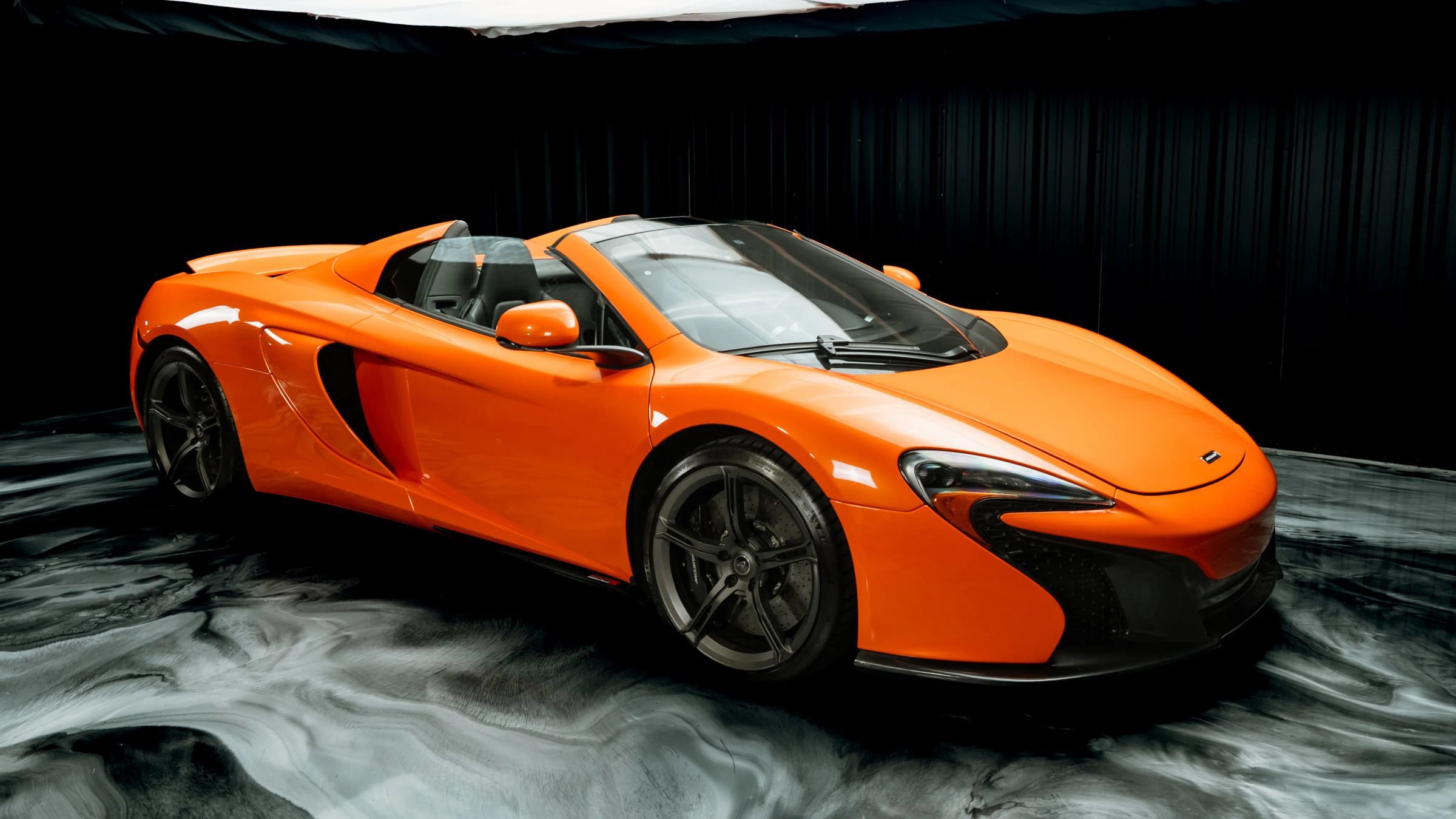 Used 2015 McLaren 650S Spider RWD image 5