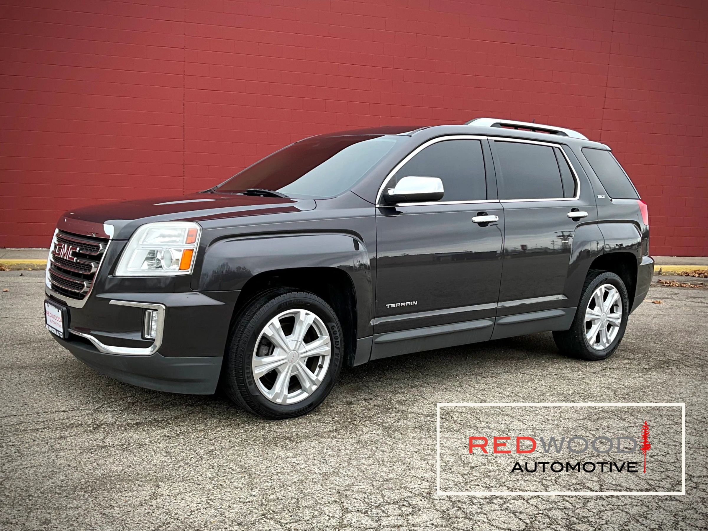 Used 2016 GMC Terrain SLT w/ Open Road Package FWD image 1