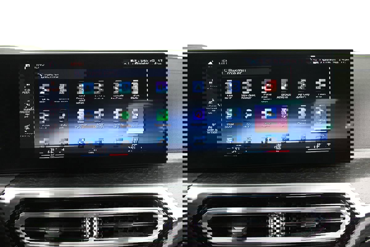 Used 2023 BMW 330e w/ M Sport Package image 25