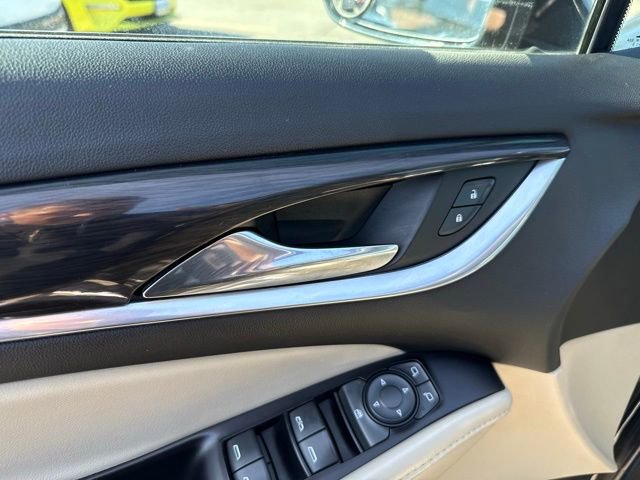 Used 2019 Buick Enclave Essence image 20