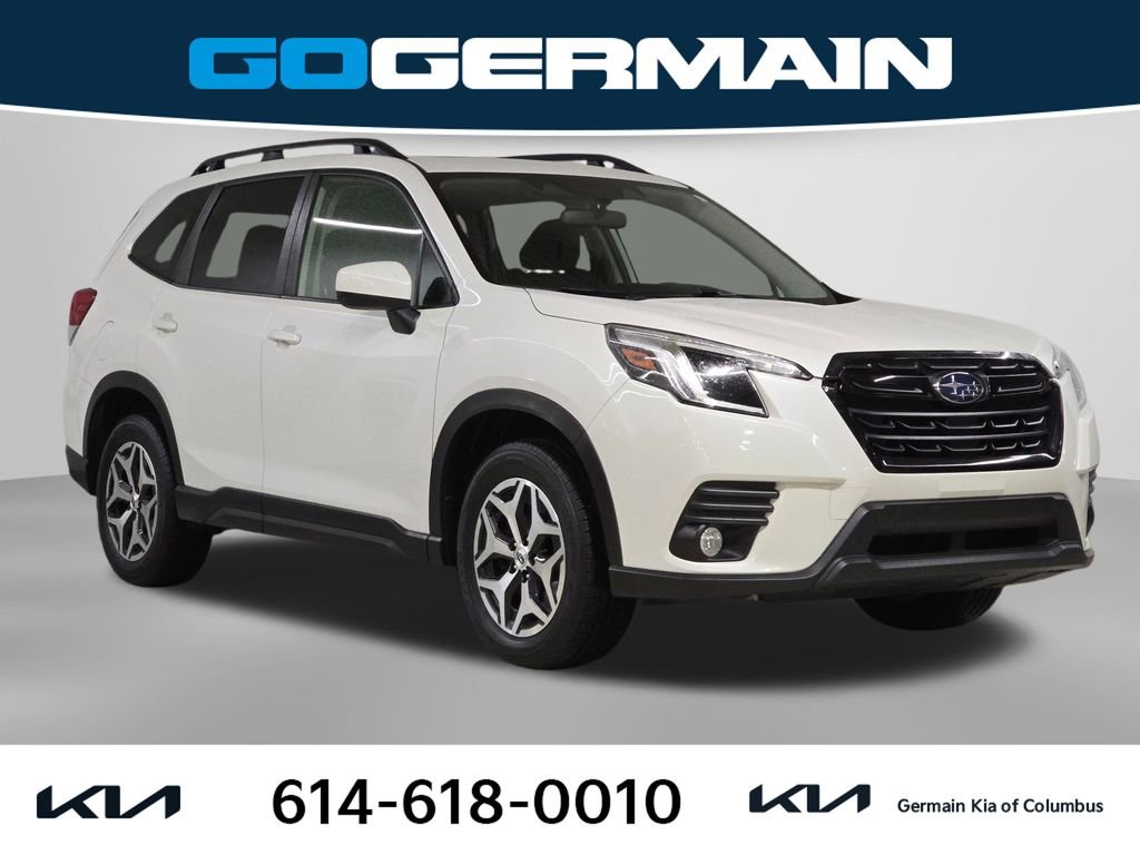 Used 2023 Subaru Forester Premium image 4