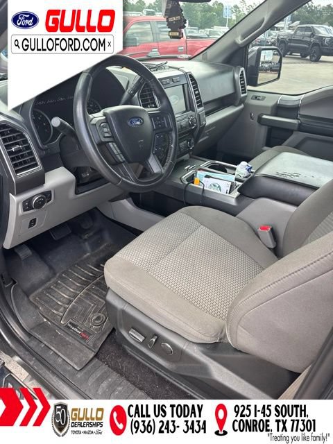 Used 2017 Ford F150 XLT w/ Equipment Group 302A Luxury AWD/4WD image 8