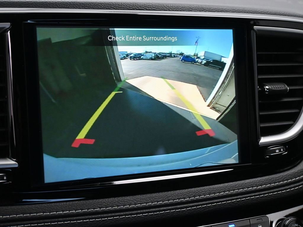 New 2026 Chrysler Pacifica Select image 30