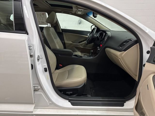 Used 2015 Kia Optima EX w/ EX Premium Package image 16