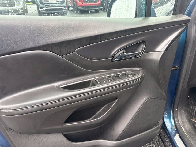 Used 2019 Buick Encore FWD image 11