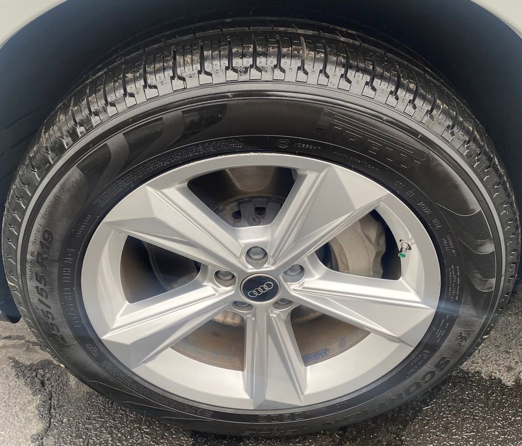 Used 2022 Audi Q7 3.0T Premium image 22