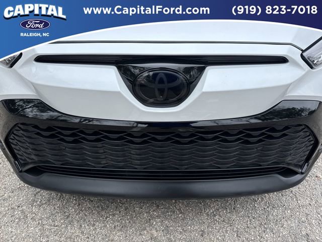 Used 2025 Toyota Corolla Cross SE w/ Moonroof Package image 10