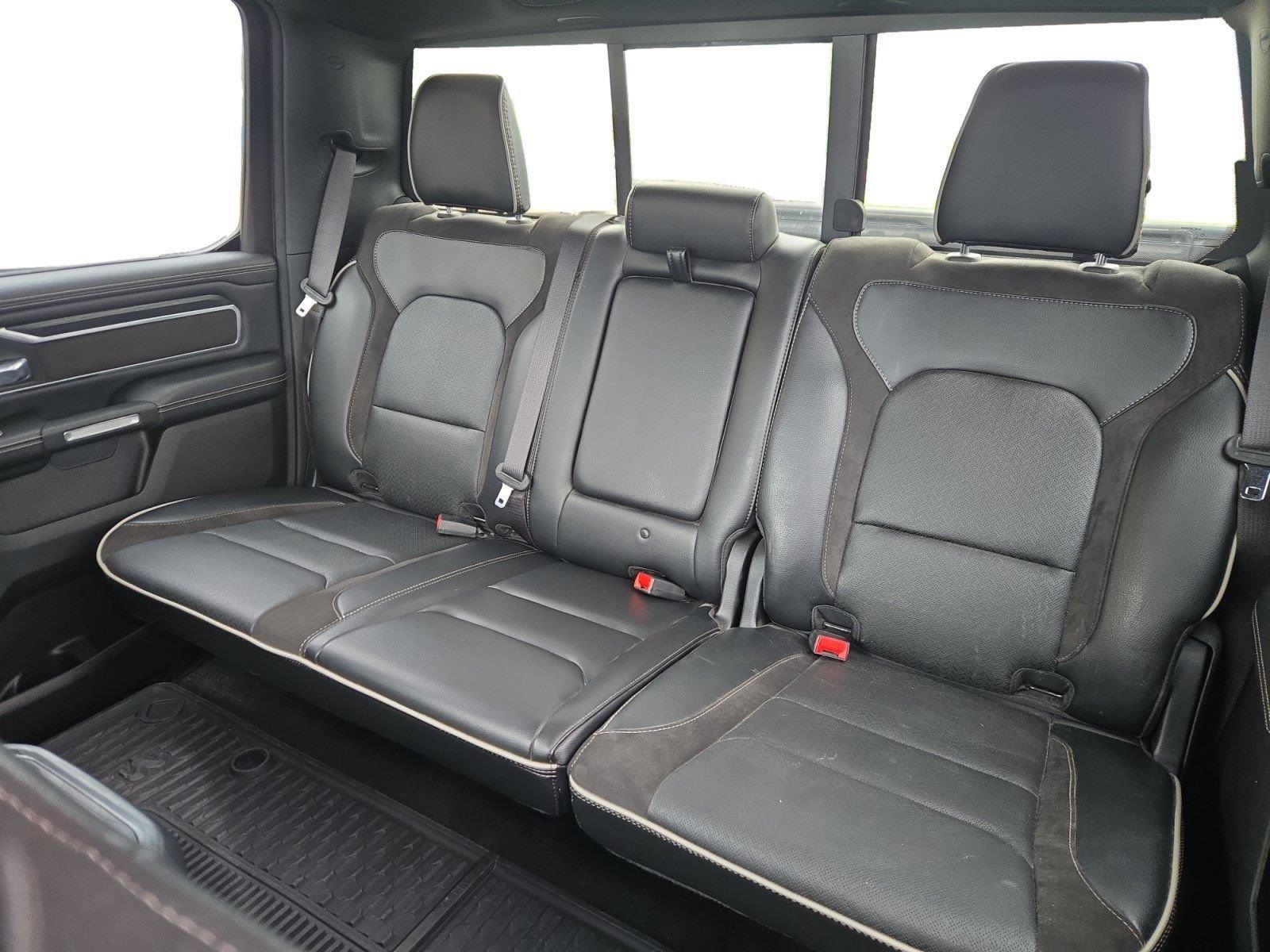 Used 2023 RAM 1500 Laramie AWD/4WD image 23